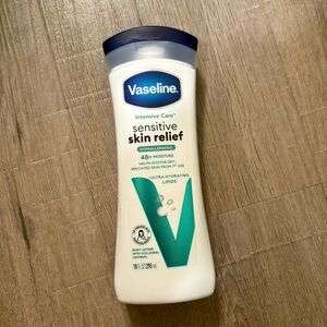 3/$9 NEW Vaseline Sensitive Skin Relief Lotion